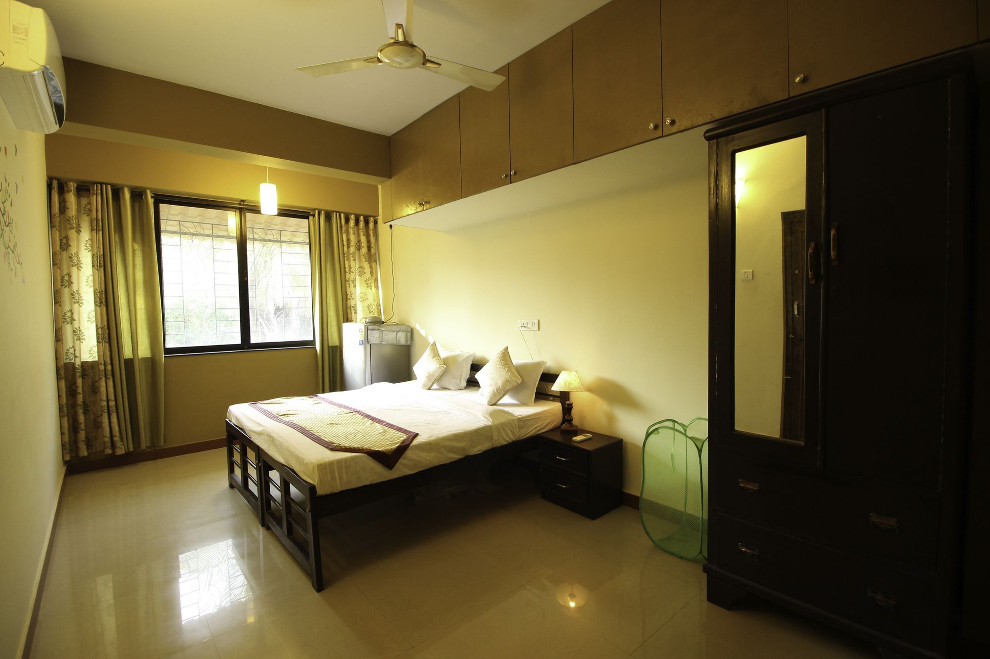 Oyo 9876 Home Luxurious 5Bhk Porvorim Exterior photo